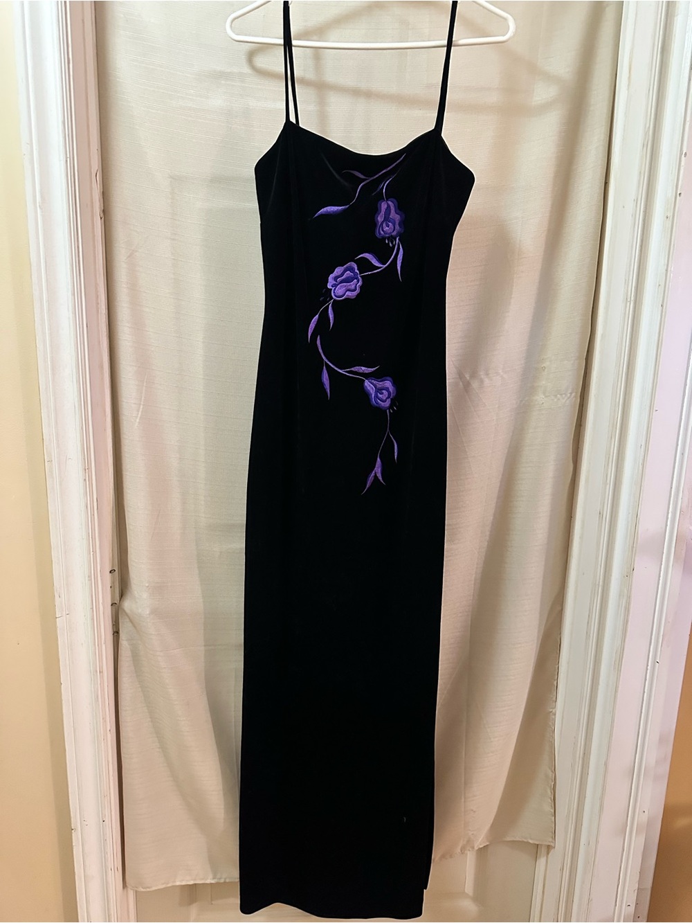 Arianna Rachel Kaye y2k 90s Black Velvet Embroidered Purple Floral Dress Size 10